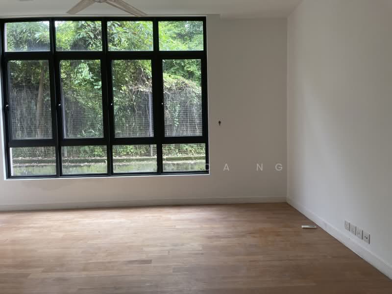 Rumah Teres 3 Tingkat untuk Dijual di Serdang (Seri Kembangan) - Veronica Ng - PropertyGuru.com.my