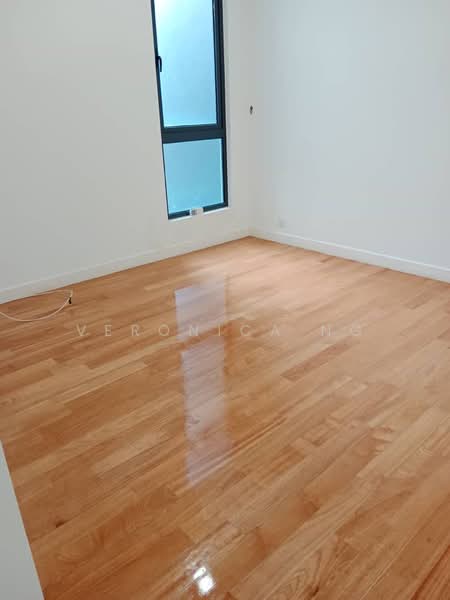 Rumah Teres 3 Tingkat untuk Dijual di Serdang (Seri Kembangan) - Veronica Ng - PropertyGuru.com.my
