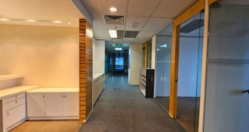 Office for Rent in KLCC (KL City Centre) - Angie Lim - Corridor - PropertyGuru.com.my