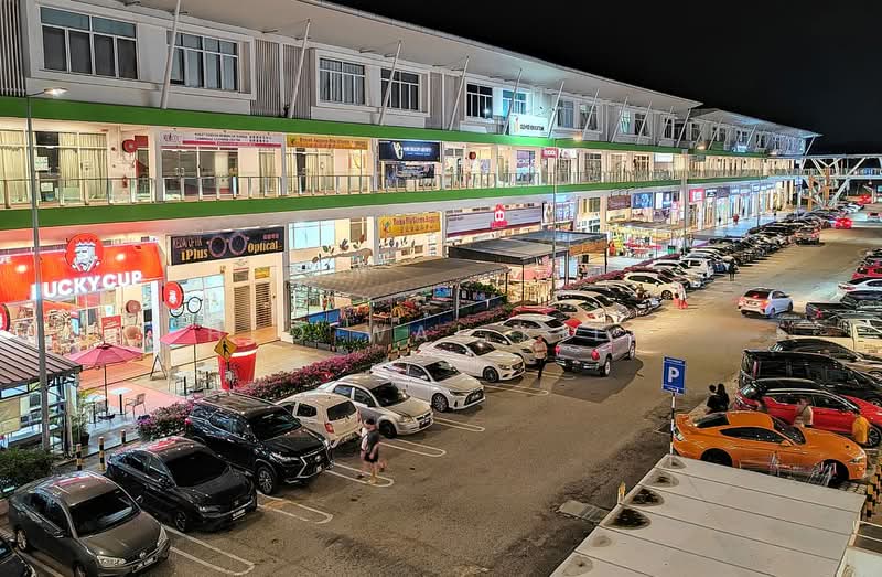 Shop for Rent in Rawang (Selangor) - Heo Wai Kien - Exterior - PropertyGuru.com.my