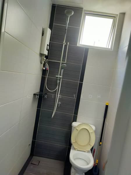 Condominium for Rent at The Oasis - Chris Teoh - Bathroom - PropertyGuru.com.my