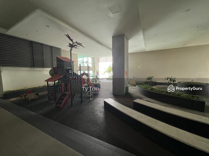 Service Residence for Sale at Paragon Suites @ CIQ - TY Tan - PropertyGuru.com.my