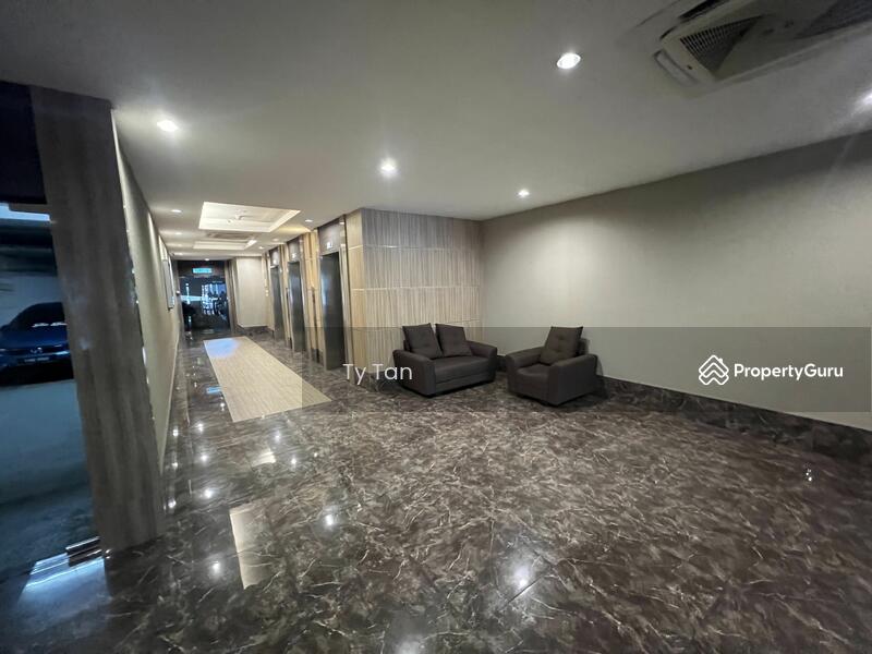 Service Residence for Sale at Paragon Suites @ CIQ - TY Tan - PropertyGuru.com.my