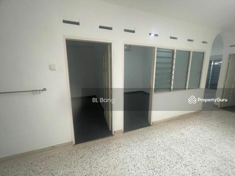 Untuk Dijual - Terrace house at Bukit Beruang