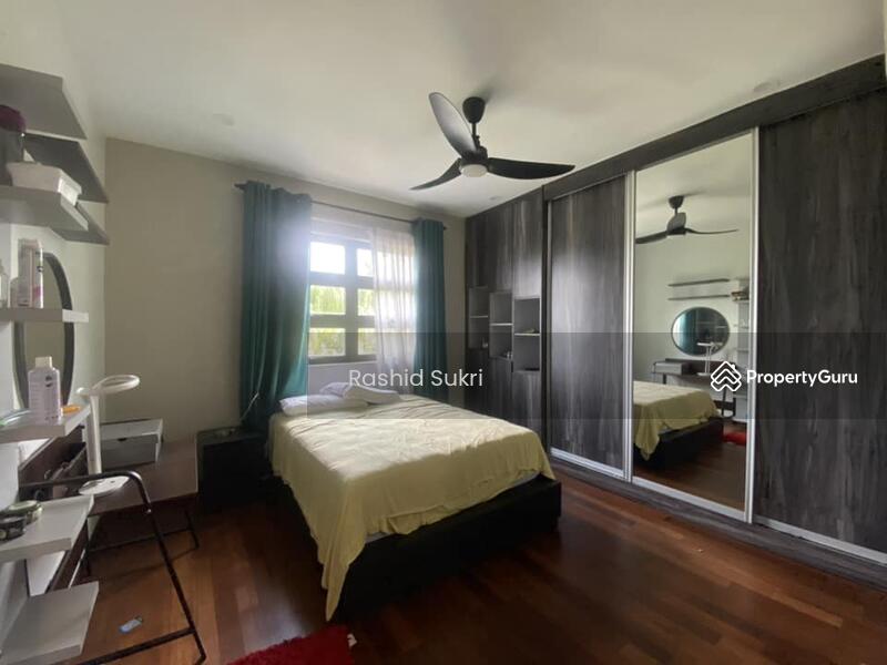 For Sale - Amberhill (Semi-D)