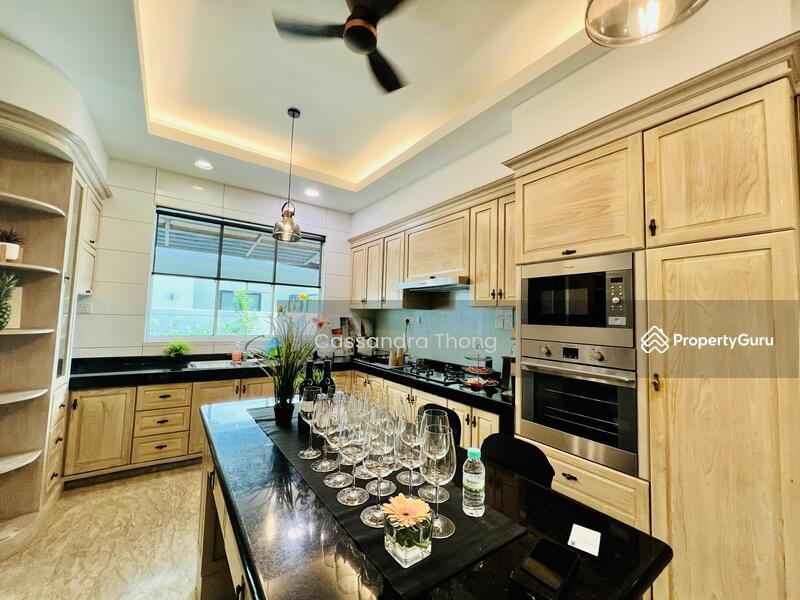 For Sale - Valencia Luc Premium Bungalow
