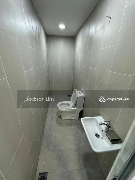 Rumah Teres 2 Tingkat untuk Dijual di Ulu Tiram (Johor) - Jackson Lim - PropertyGuru.com.my