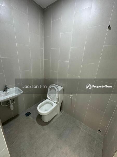 Rumah Teres 2 Tingkat untuk Dijual di Ulu Tiram (Johor) - Jackson Lim - PropertyGuru.com.my
