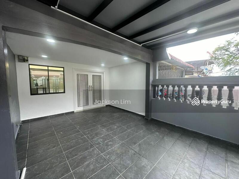 Rumah Teres 2 Tingkat untuk Dijual di Ulu Tiram (Johor) - Jackson Lim - PropertyGuru.com.my