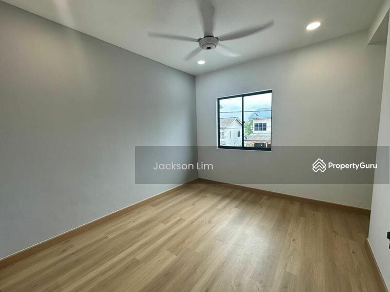 Rumah Teres 2 Tingkat untuk Dijual di Ulu Tiram (Johor) - Jackson Lim - PropertyGuru.com.my