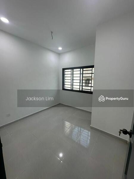 Rumah Teres 2 Tingkat untuk Dijual di Skudai (Johor) - Jackson Lim - PropertyGuru.com.my