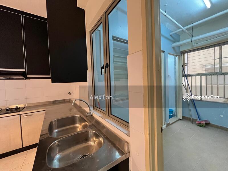 Untuk Dijual - 1 Petaling