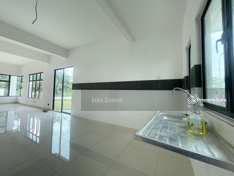 2-storey Terraced House for Sale in Kampung Batu 9 Kebun Baru (Telok Panglima Garang) - Eda Zainal - PropertyGuru.com.my