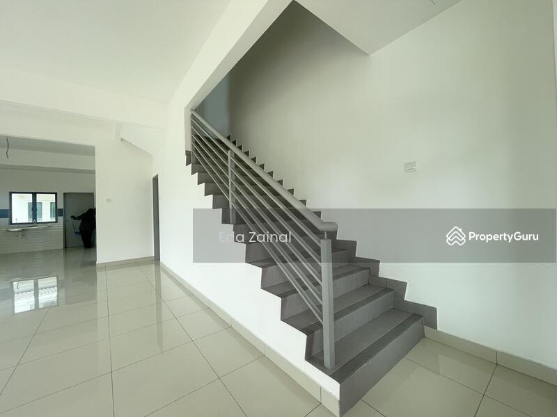 2-storey Terraced House for Sale in Kampung Batu 9 Kebun Baru (Telok Panglima Garang) - Eda Zainal - PropertyGuru.com.my