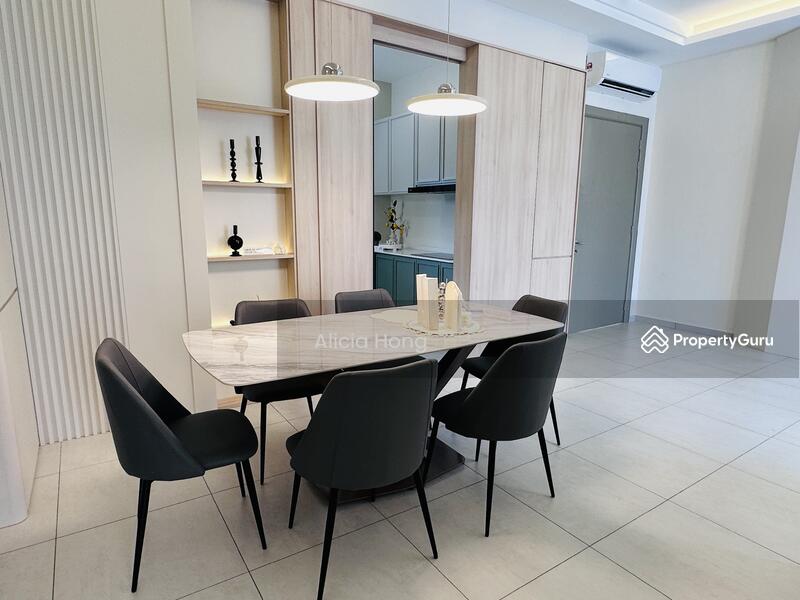 Alton SkyVillas - Dining Area