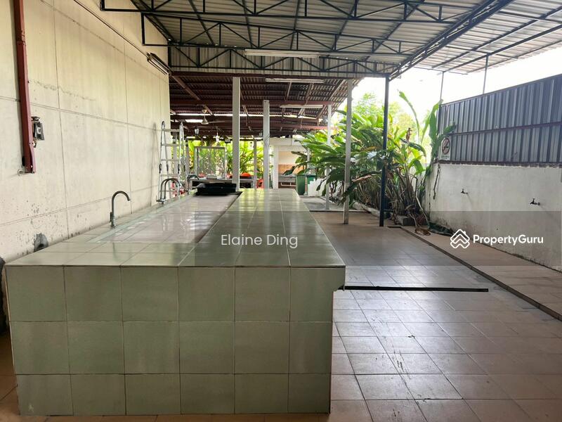 Untuk Dijual - Commercial bungalow at Bangi