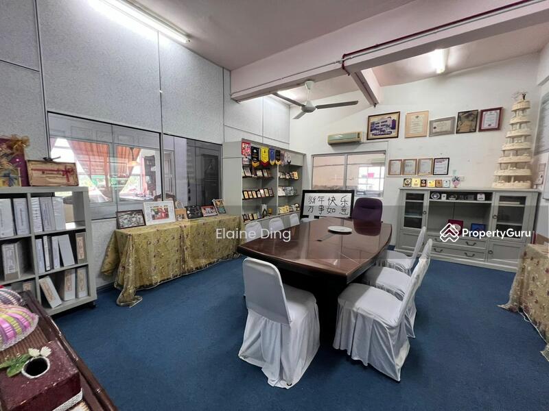 Untuk Dijual - Commercial bungalow at Bangi