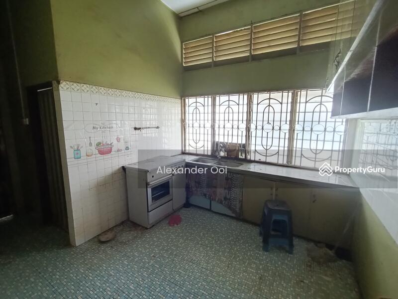 For Sale - Taman Golf