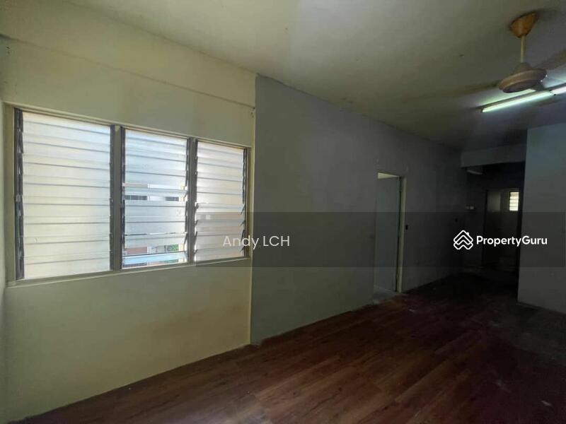 Untuk Dijual - Puchong Utama Court 2