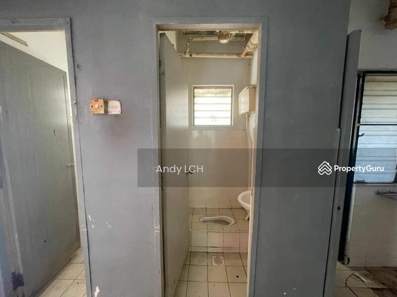 Untuk Dijual - Puchong Utama Court 2