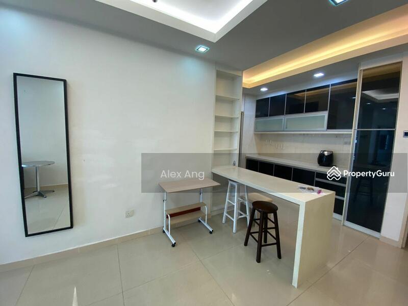 Untuk Disewa - Kuchai Avenue