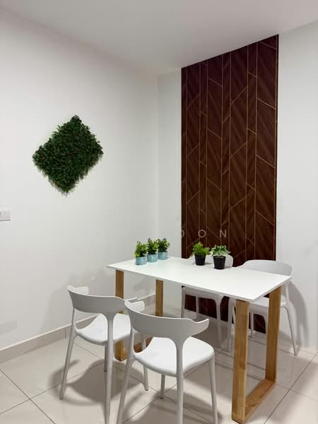 Condominium for Rent at Edumetro @ Subang Jaya - Ken Soon - Dining Room - PropertyGuru.com.my