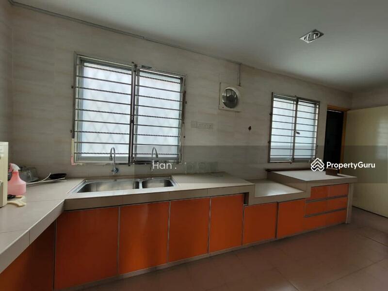 Rumah Teres 2 Tingkat untuk Disewa di Bandar Saujana Putra (Tanjong Duabelas) - Han . - PropertyGuru.com.my