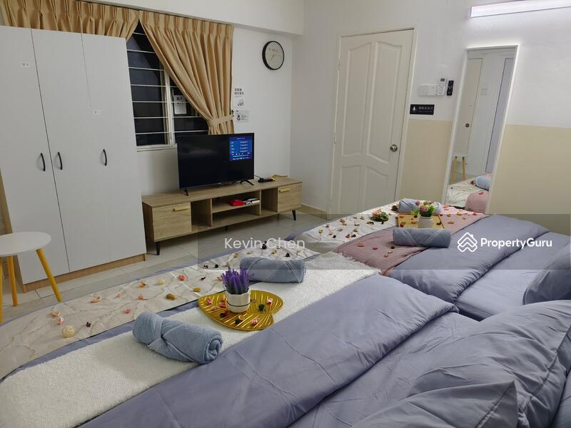 For Rent - Plaza 393