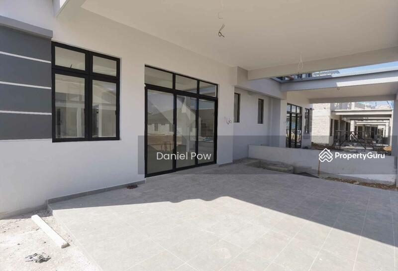 Untuk Dijual - Semi-D house at Melaka Tengah