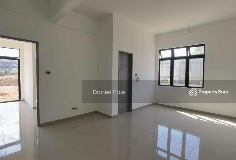 Untuk Dijual - Semi-D house at Melaka Tengah