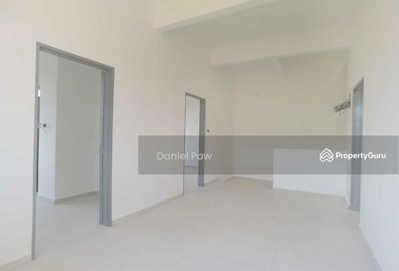 Untuk Dijual - Semi-D house at Melaka Tengah
