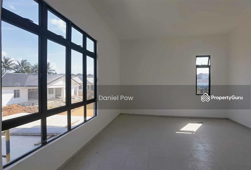 Untuk Dijual - Semi-D house at Melaka Tengah