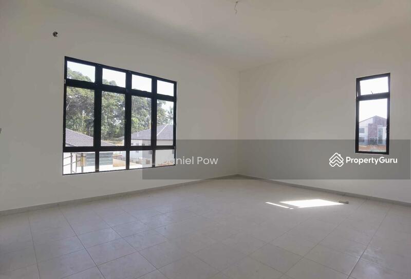 Untuk Dijual - Semi-D house at Melaka Tengah