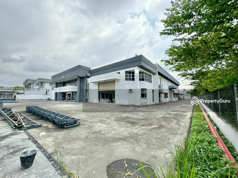 For Sale - Ulu Tiram Ulus Tirams