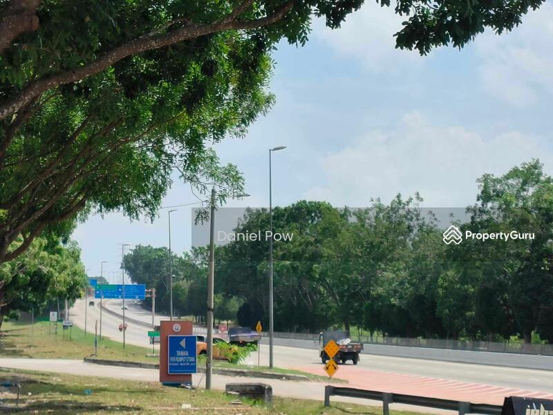 Untuk Dijual - Semi-D house at Melaka Tengah