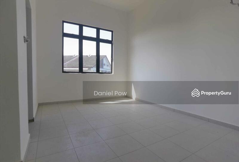 Untuk Dijual - Semi-D house at Melaka Tengah