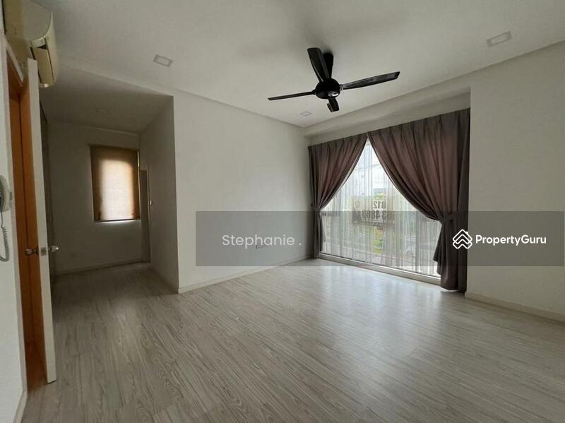 For Rent - Lower Unit Sunway Montana townhouse Partially Furnished Setapak