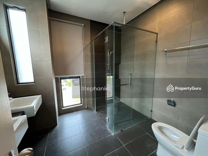 For Rent - Lower Unit Sunway Montana townhouse Partially Furnished Setapak