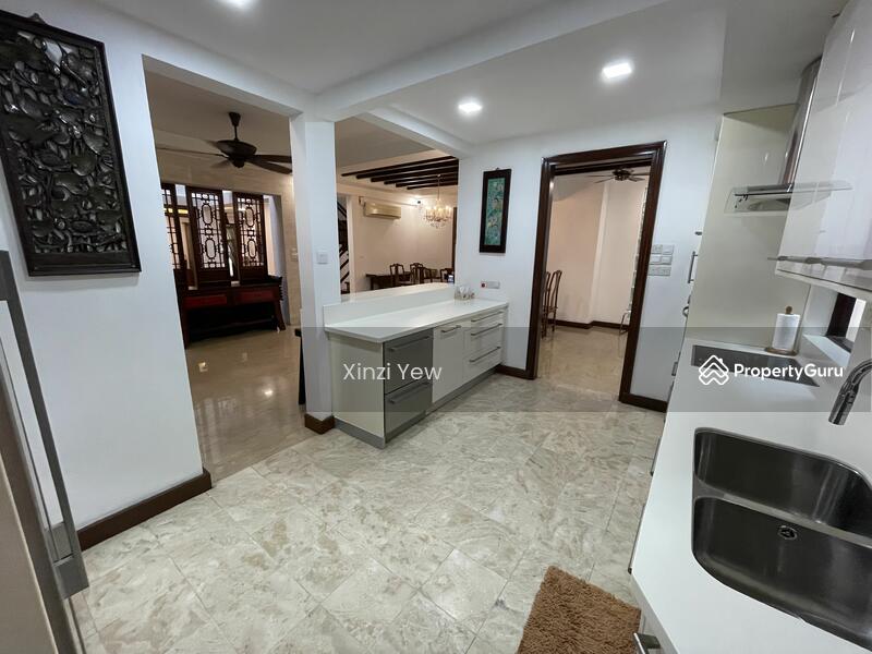 For Rent - Villa Aseana