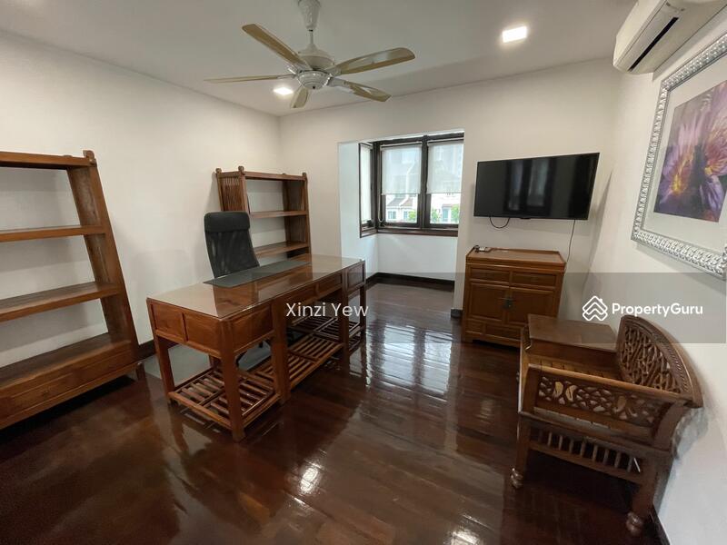 For Rent - Villa Aseana