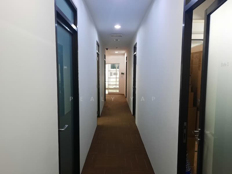 Pejabat untuk Dijual di Perdana Business Centre (Petaling Jaya) - Pealy Yap - Corridor - PropertyGuru.com.my