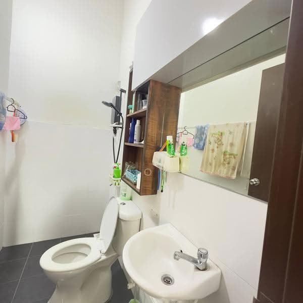 Rumah Teres 2-Tingkat untuk Dijual di Kulai (Johor) - Sharon Ng - Bathroom - PropertyGuru.com.my