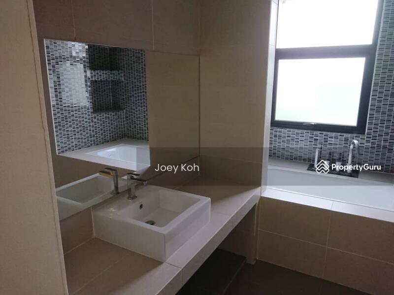 3-storey Terraced House for Sale in Sepang (Selangor) - Joey Koh - PropertyGuru.com.my