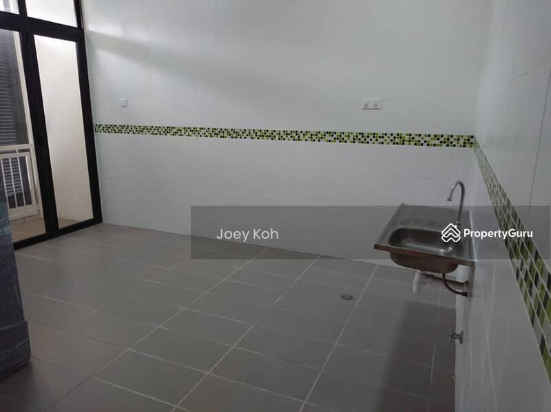 3-storey Terraced House for Sale in Sepang (Selangor) - Joey Koh - PropertyGuru.com.my
