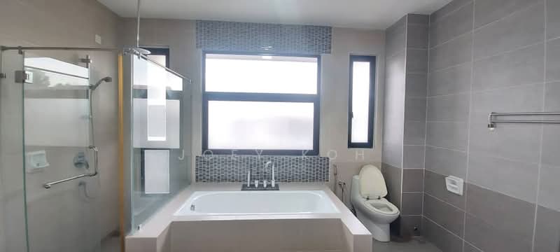 3-storey Terraced House for Sale in Sepang (Selangor) - Joey Koh - Bathroom - PropertyGuru.com.my