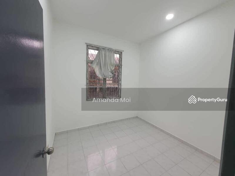For Rent - Taman Senai Utama