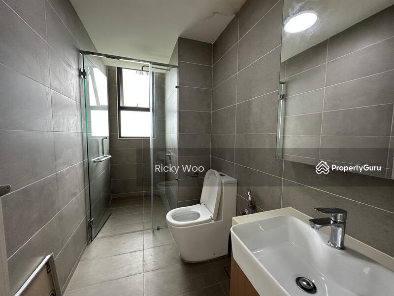 For Sale - The M @ Medini Macrolink