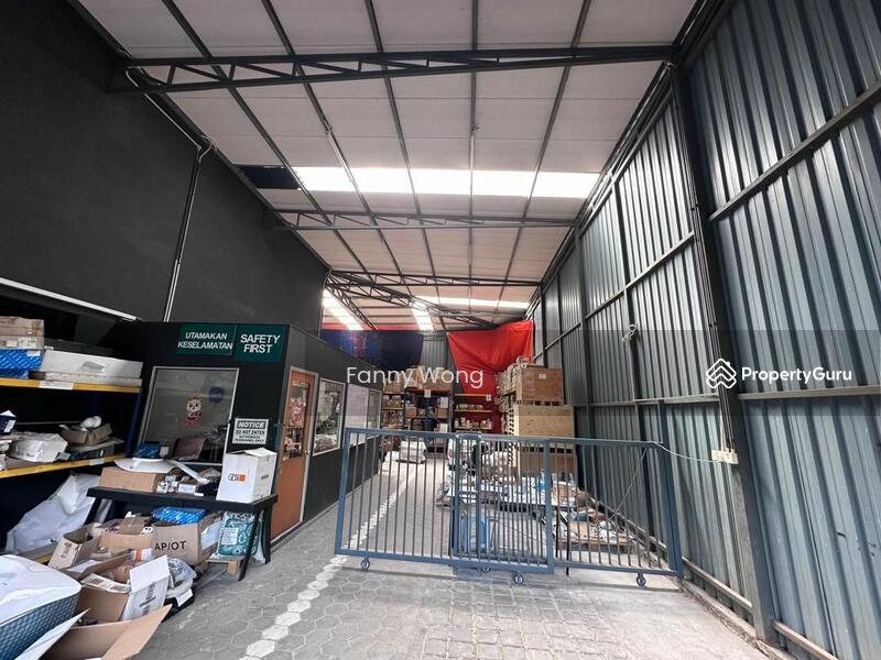 Untuk Dijual - Kota Damansara【Modern Bungalow Factory Office with Lift】Petaling Jaya, PJ, Glenmarie, Puchong