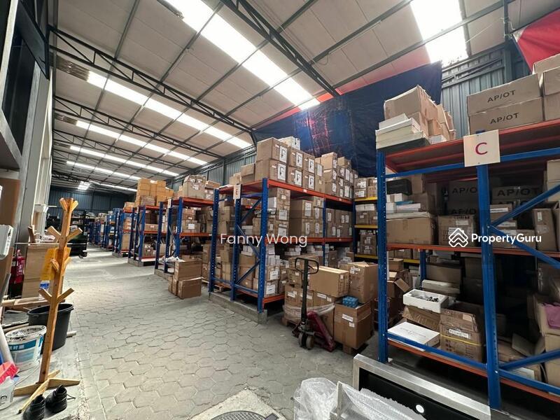 Untuk Dijual - Kota Damansara【Modern Bungalow Factory Office with Lift】Petaling Jaya, PJ, Glenmarie, Puchong