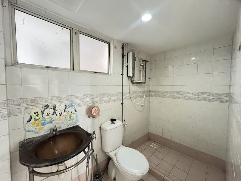 Pangsapuri untuk Dijual di Selayang Mesra - Meoon Khor - Bathroom - PropertyGuru.com.my
